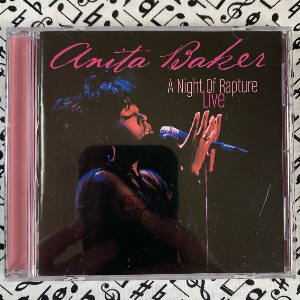 Anita Baker. A Night of Rapture: Live. 2004. CD.